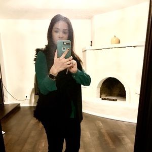 Meet your Posher, Alma